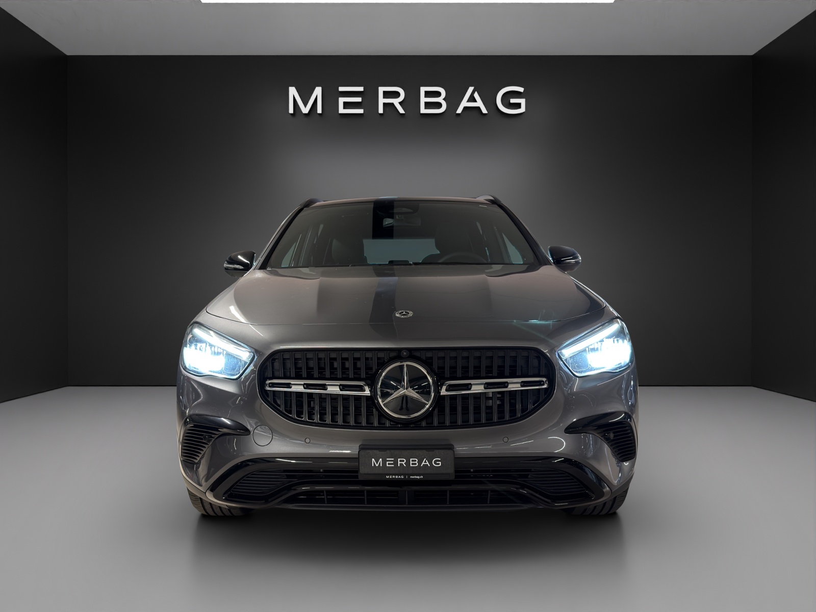 MERCEDES-BENZ GLA 200 Night Star 7G-D-image-1