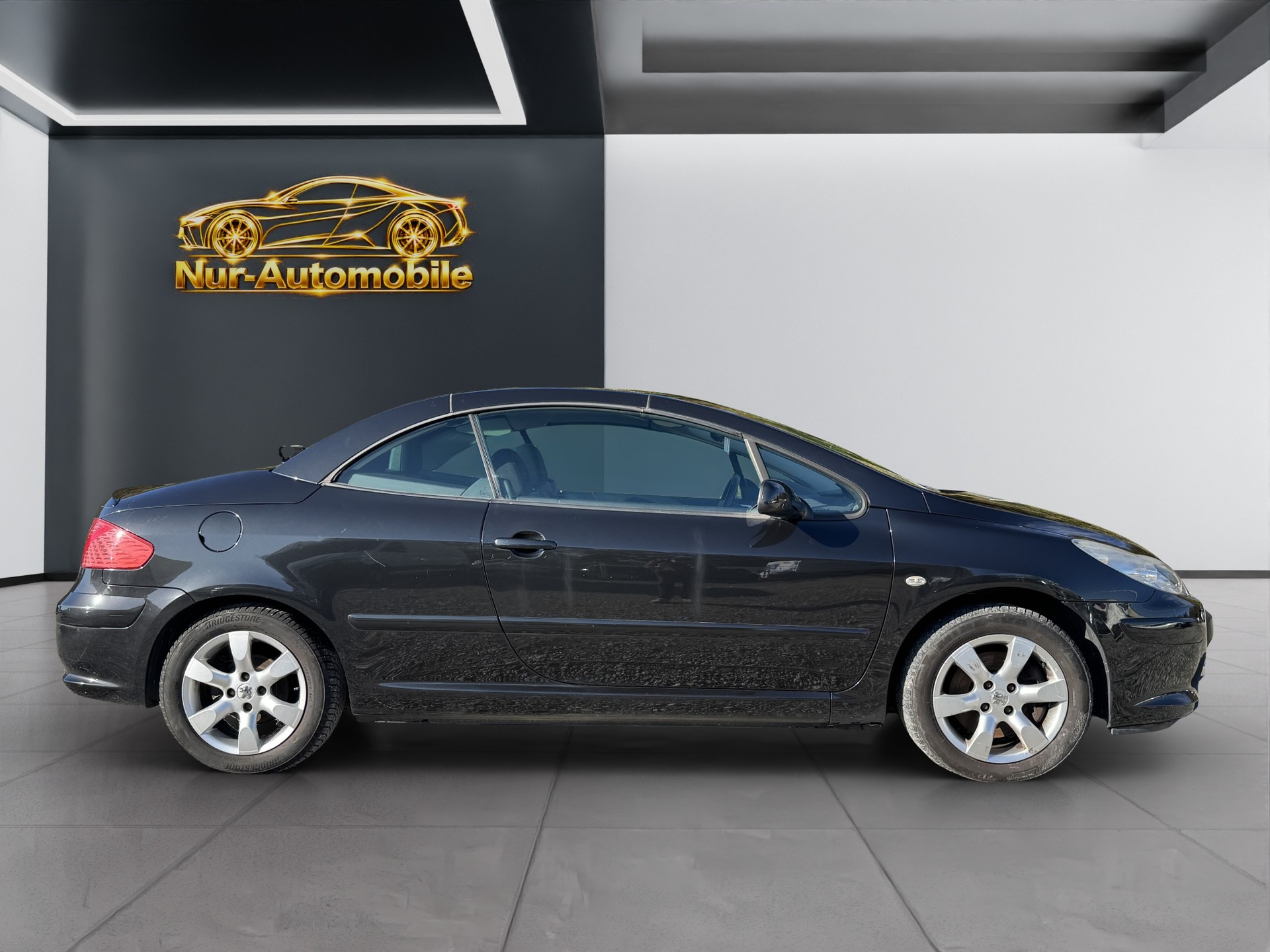 PEUGEOT 307 CC 2.0 HDI-image-16