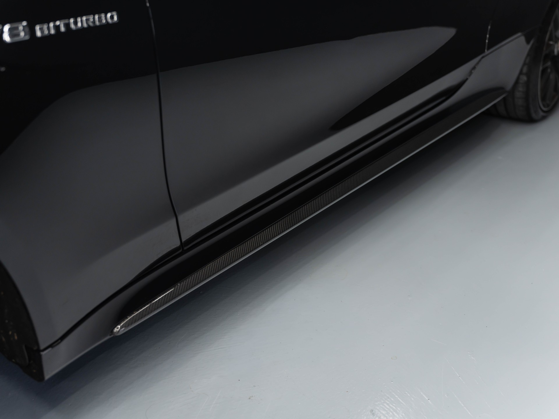 MERCEDES-BENZ C 63 S AMG Premium + 9G-tronic-image-11