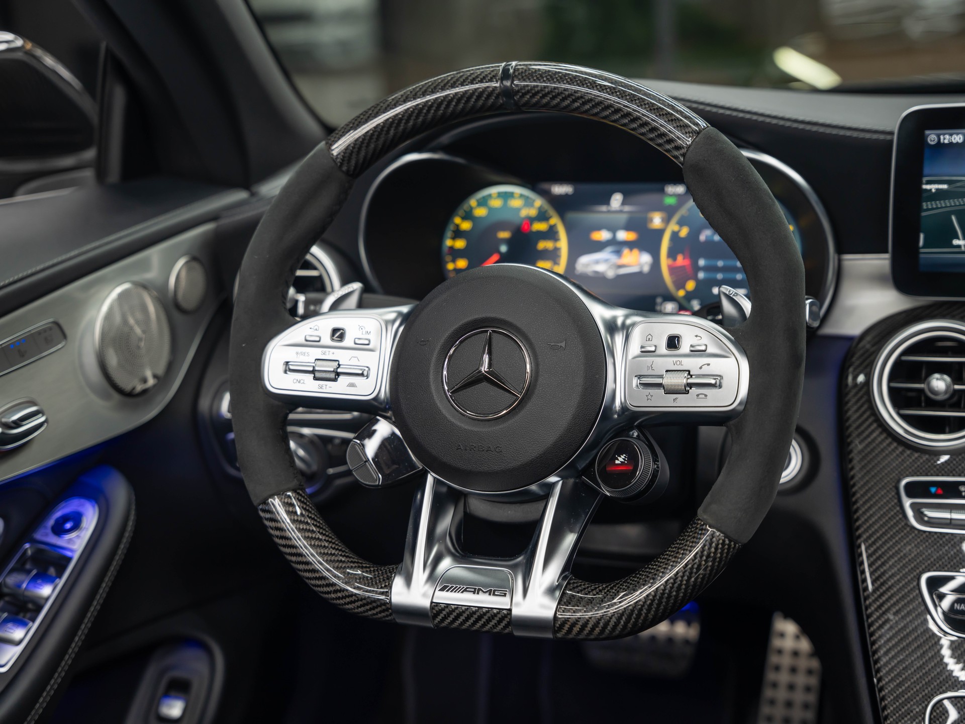 MERCEDES-BENZ C 63 S AMG Premium + 9G-tronic-image-22