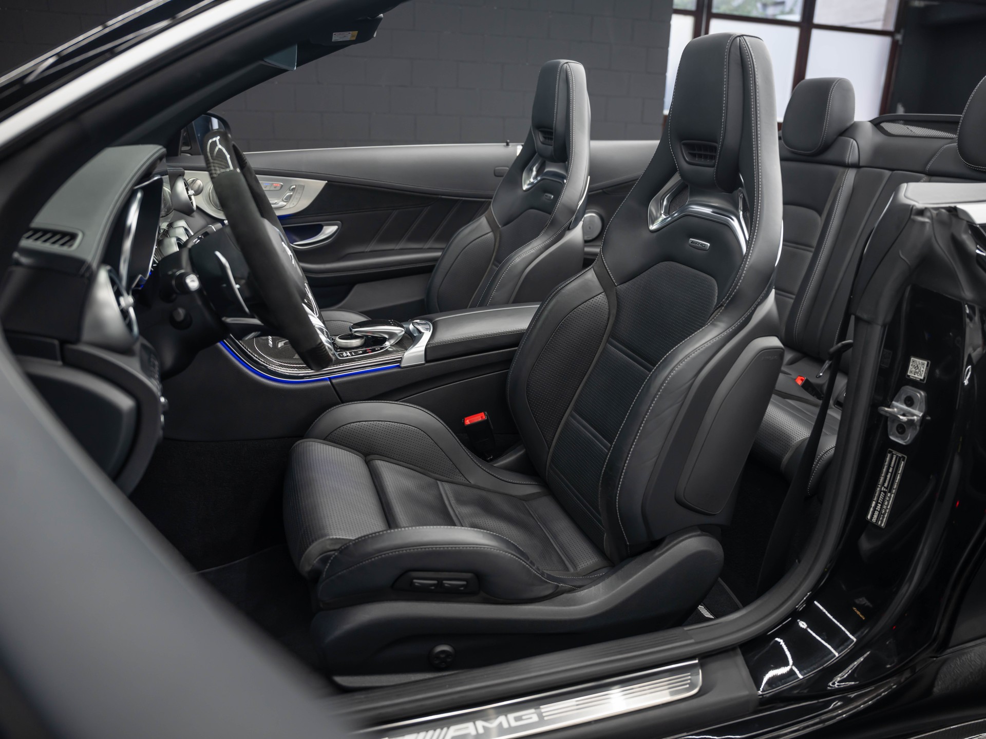 MERCEDES-BENZ C 63 S AMG Premium + 9G-tronic-image-20