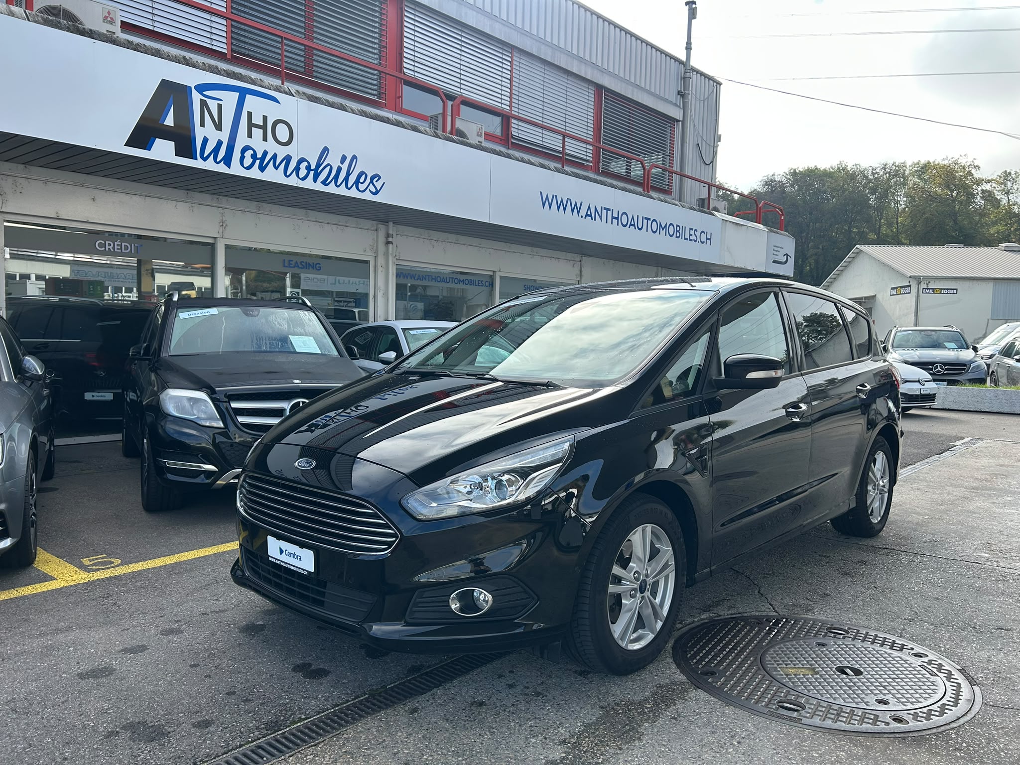 Car photo