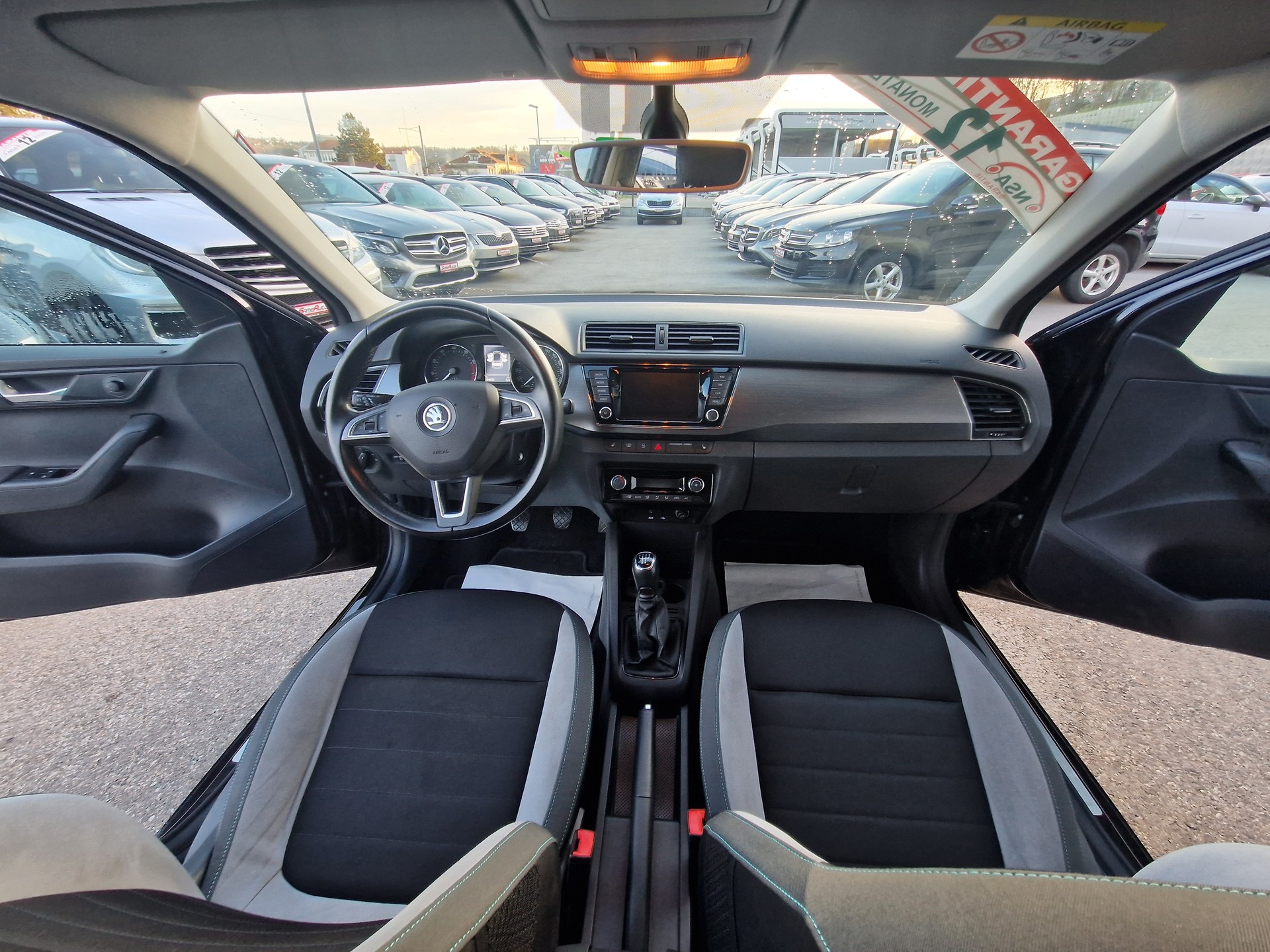 SKODA Fabia 1.2 TSI Ambition-image-8