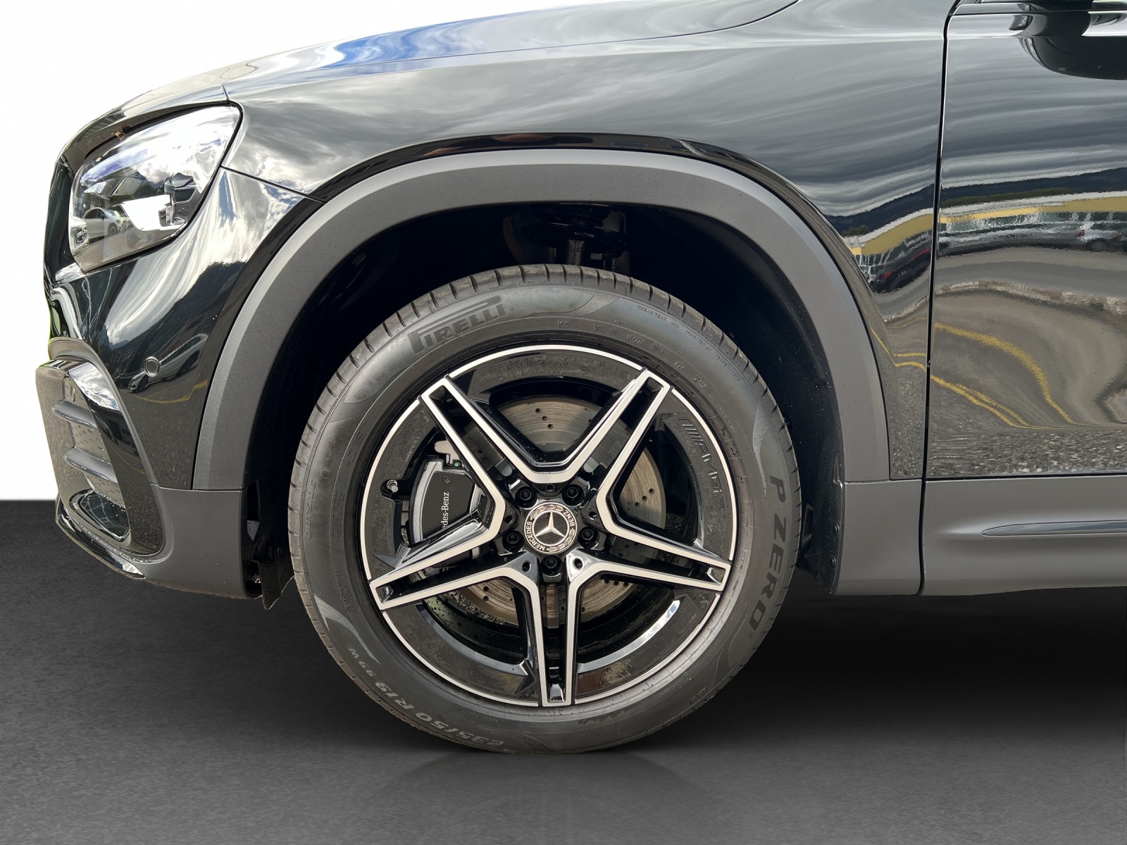 MERCEDES-BENZ GLB 250 4Matic 8G-Tronic-image-17