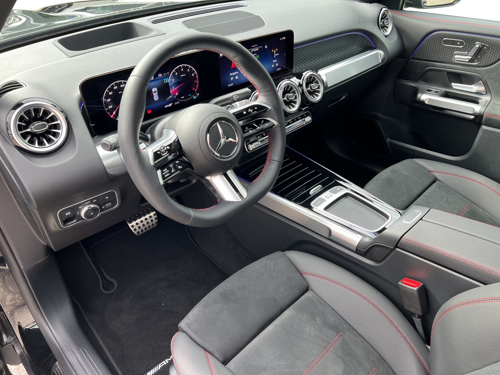 MERCEDES-BENZ GLB 250 4Matic 8G-Tronic-image-9