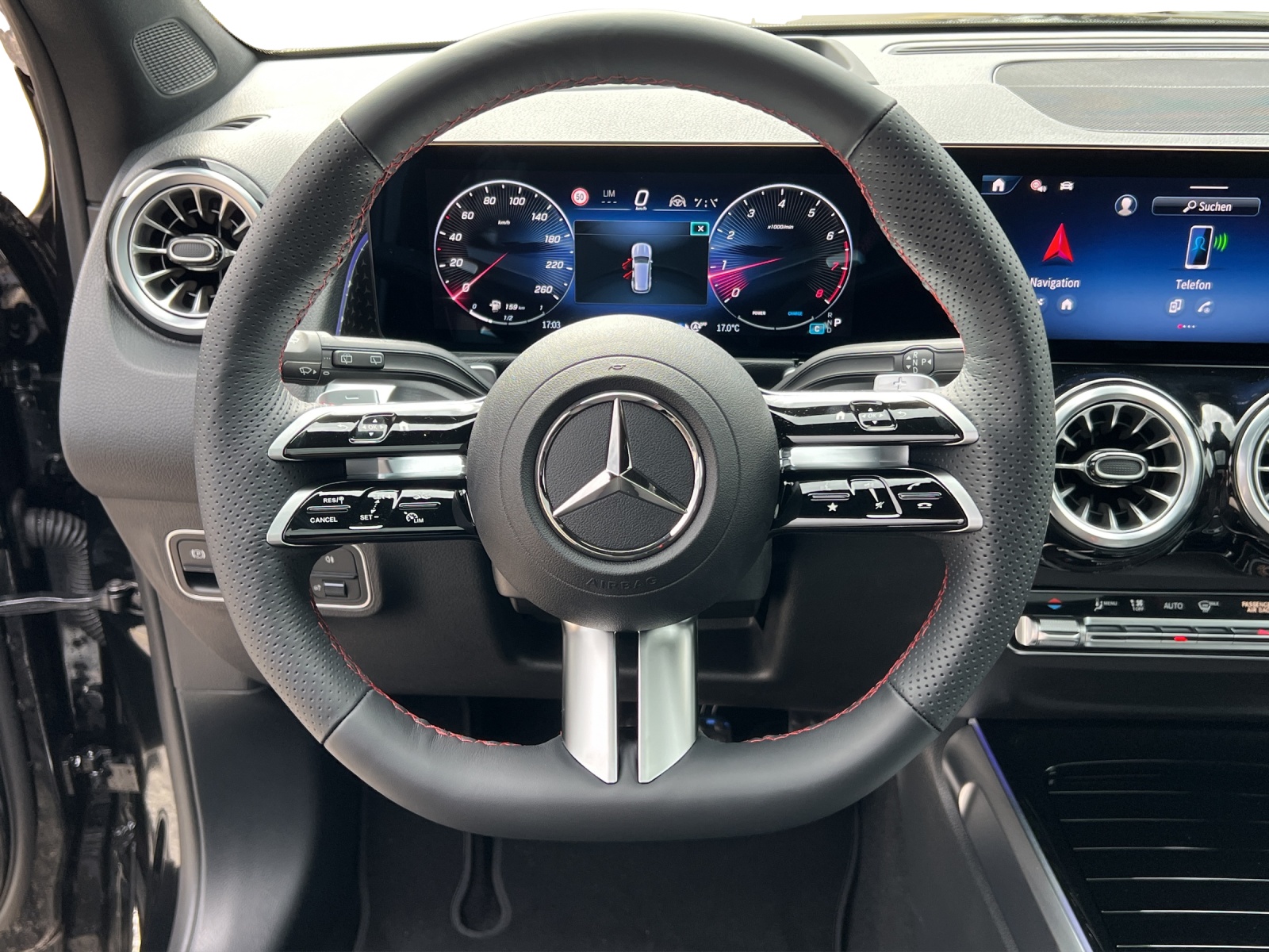 MERCEDES-BENZ GLB 250 4Matic 8G-Tronic-image-14