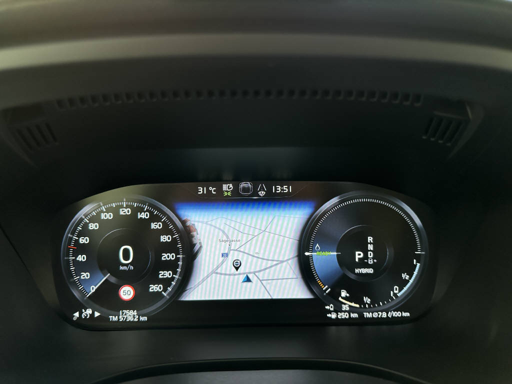 VOLVO XC60 T8 eAWD Inscription Geartronic-image-6