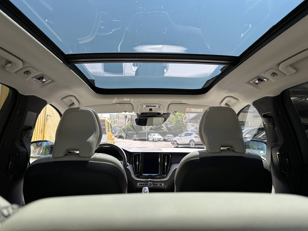 VOLVO XC60 T8 eAWD Inscription Geartronic-image-20