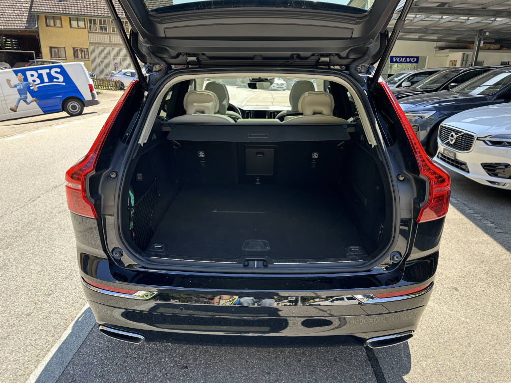 VOLVO XC60 T8 eAWD Inscription Geartronic-image-14