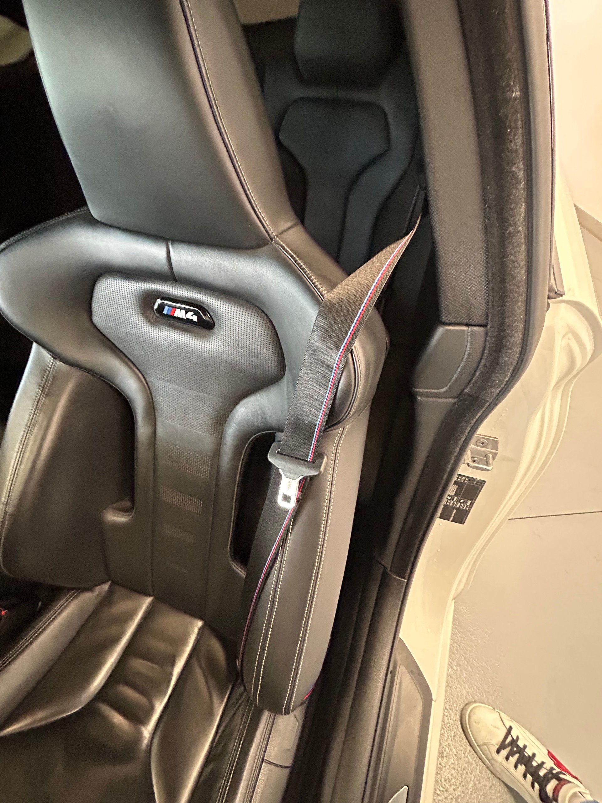 BMW M4 Coupé Competition DKG-image-14