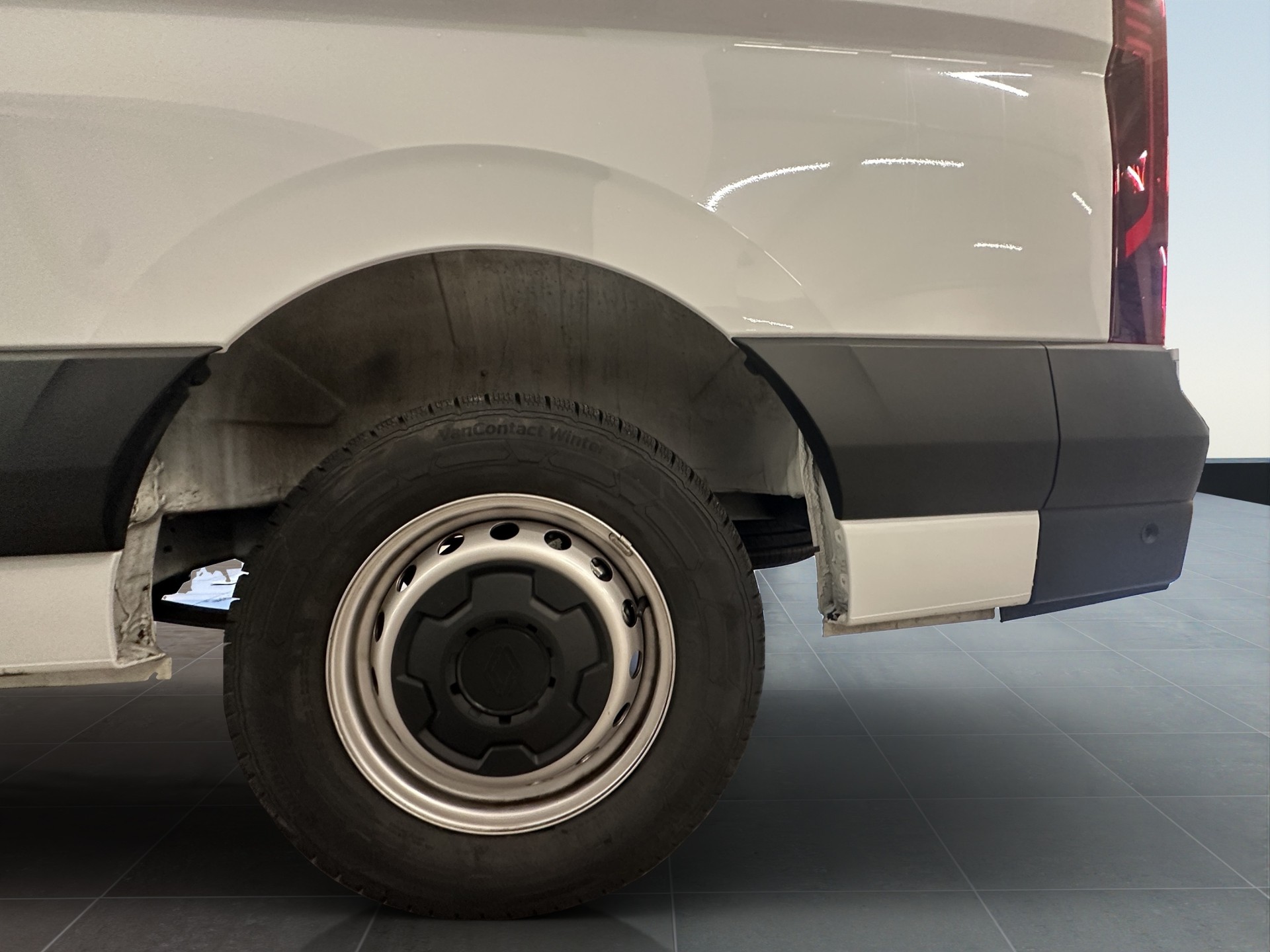 RENAULT Fourgon Advance FG Cabine Traction L2H2 3.5T 2.0 Blue dCi-image-18