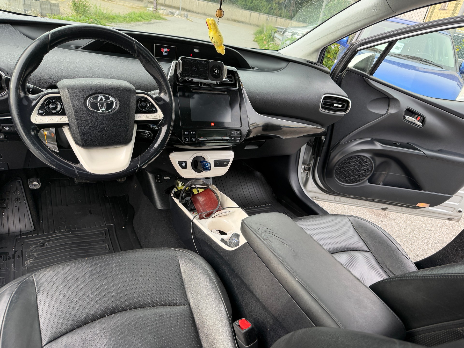 TOYOTA Prius 1.8 VVT-i HSD Sol Premium-image-6