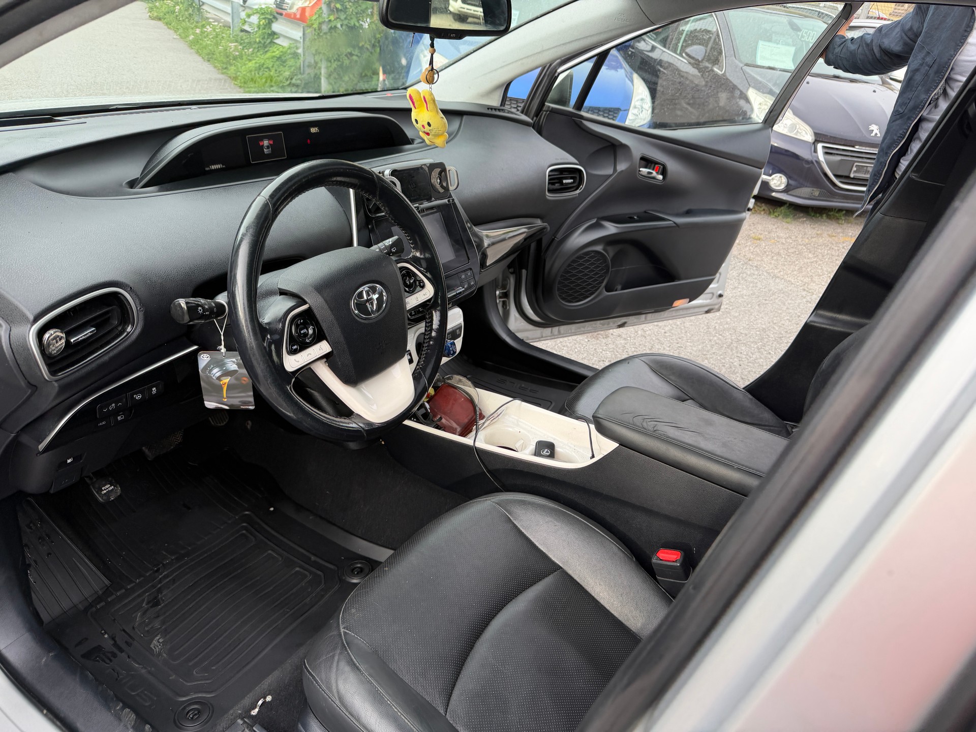 TOYOTA Prius 1.8 VVT-i HSD Sol Premium-image-7