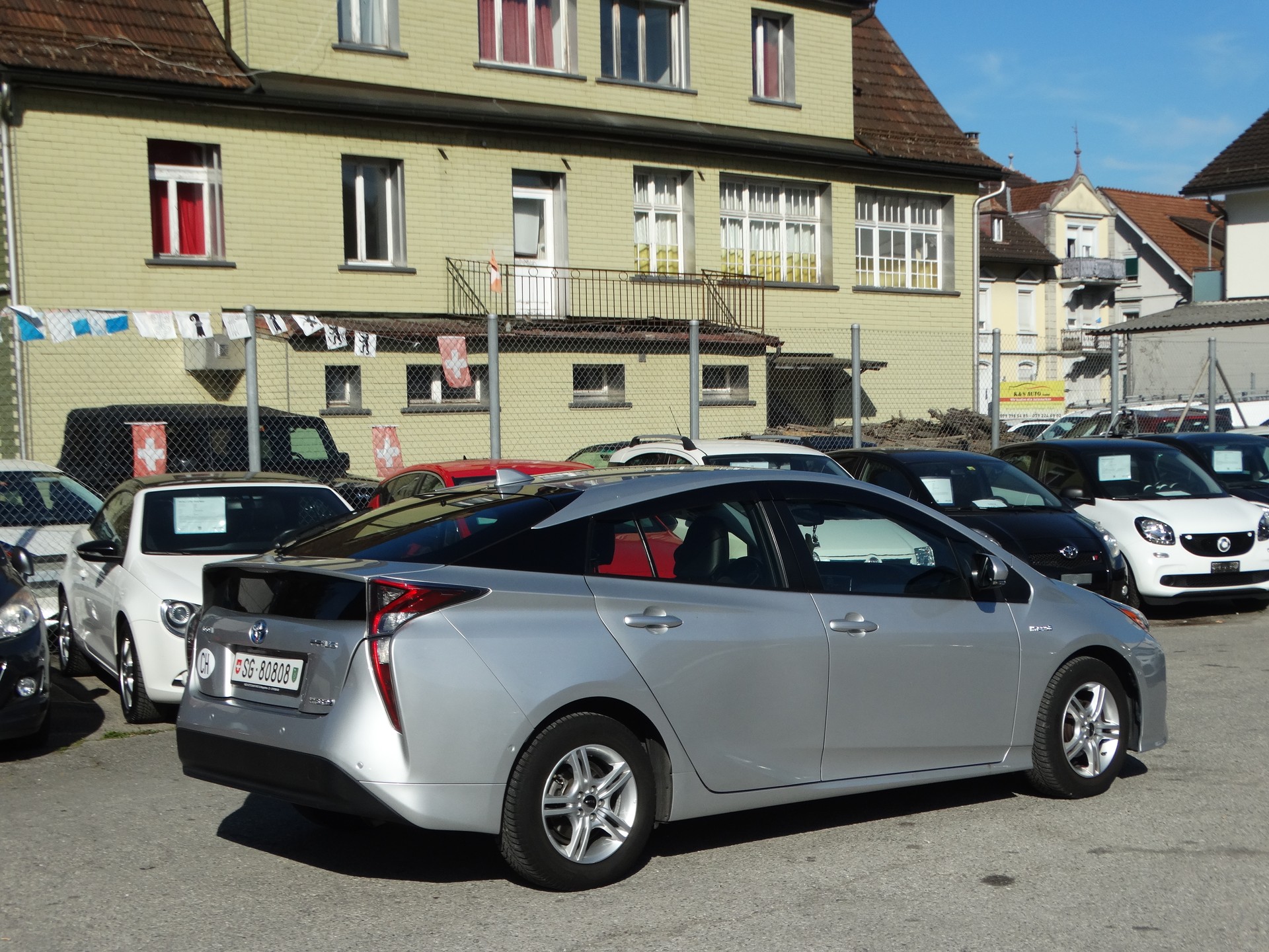 TOYOTA Prius 1.8 VVT-i HSD Sol Premium-image-6