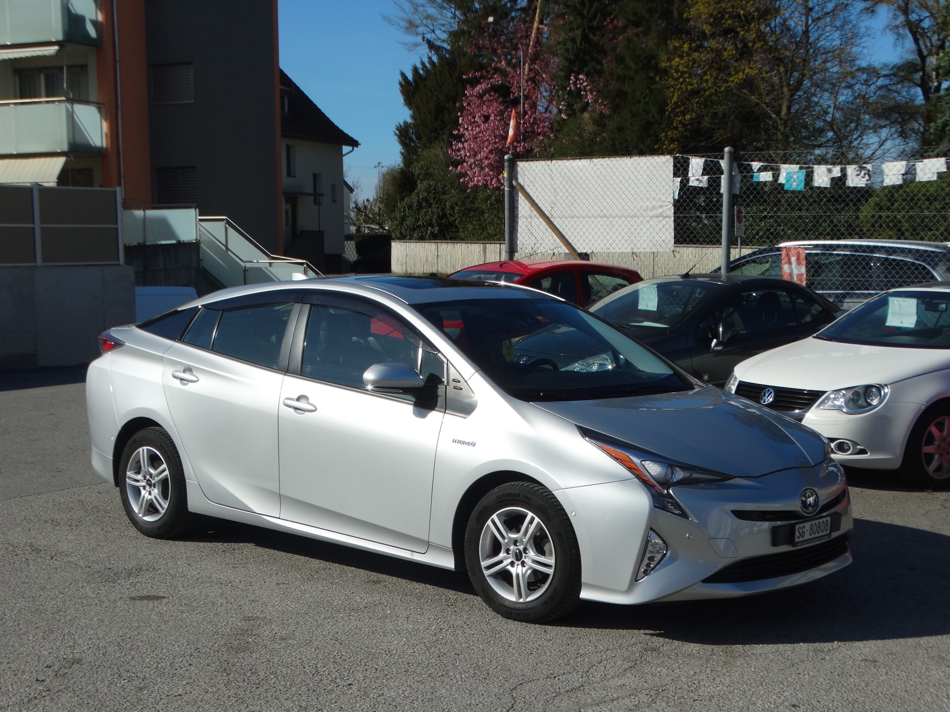 TOYOTA Prius 1.8 VVT-i HSD Sol Premium-image-4