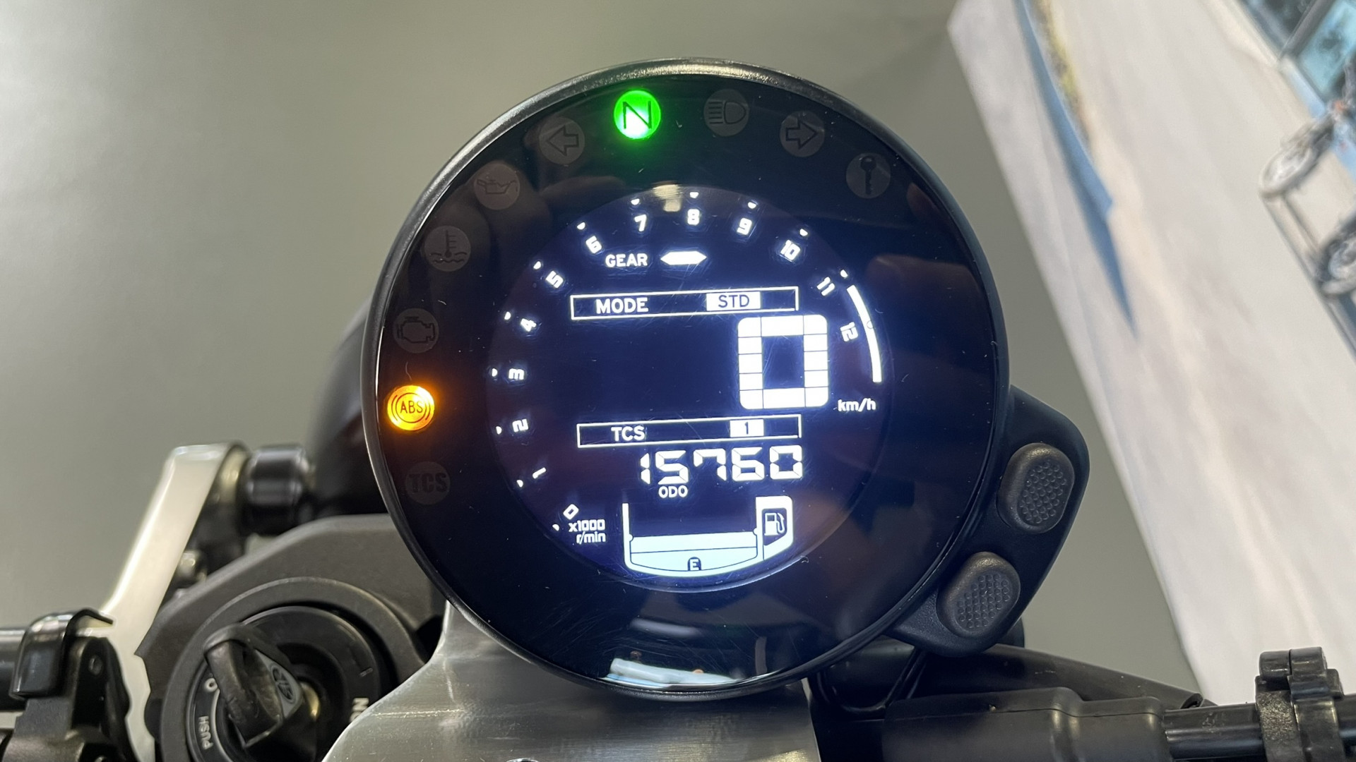 YAMAHA XSR 900 80 Black-image-6