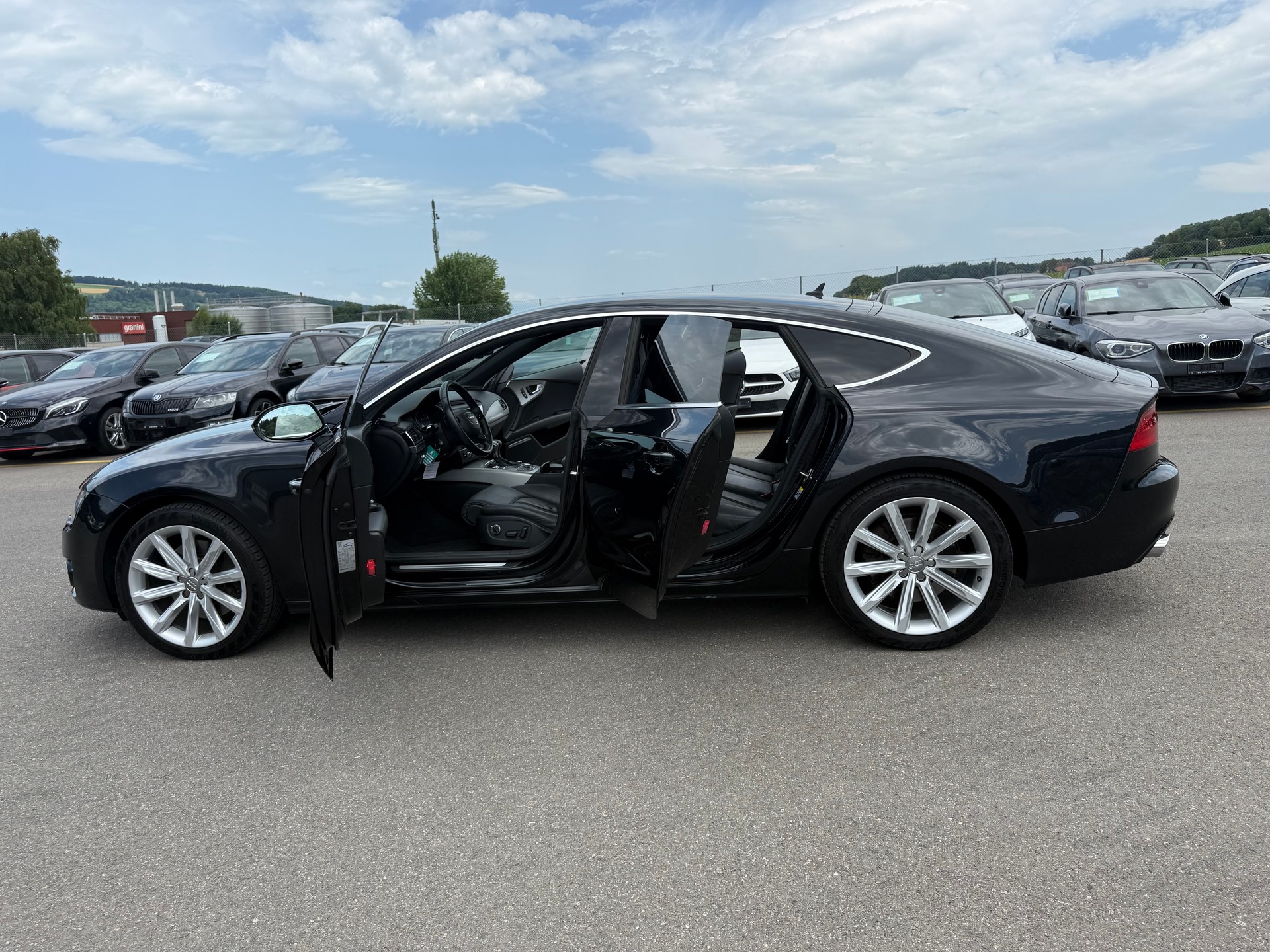 AUDI A7 Sportback 3.0 TDI quattro S-tronic-image-2
