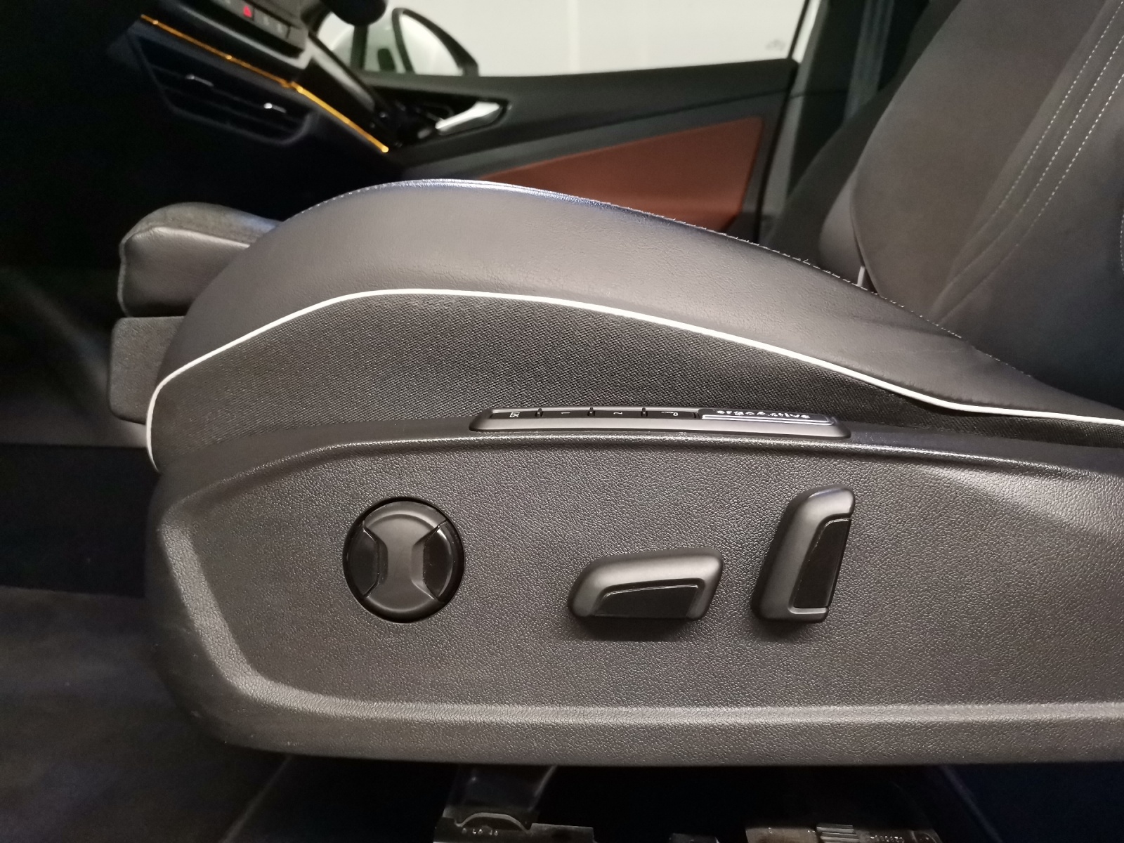 VW ID.4 Pro Performance Max-image-13