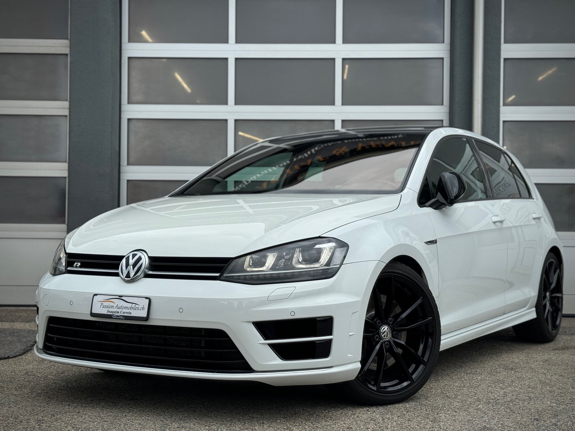 Car photo