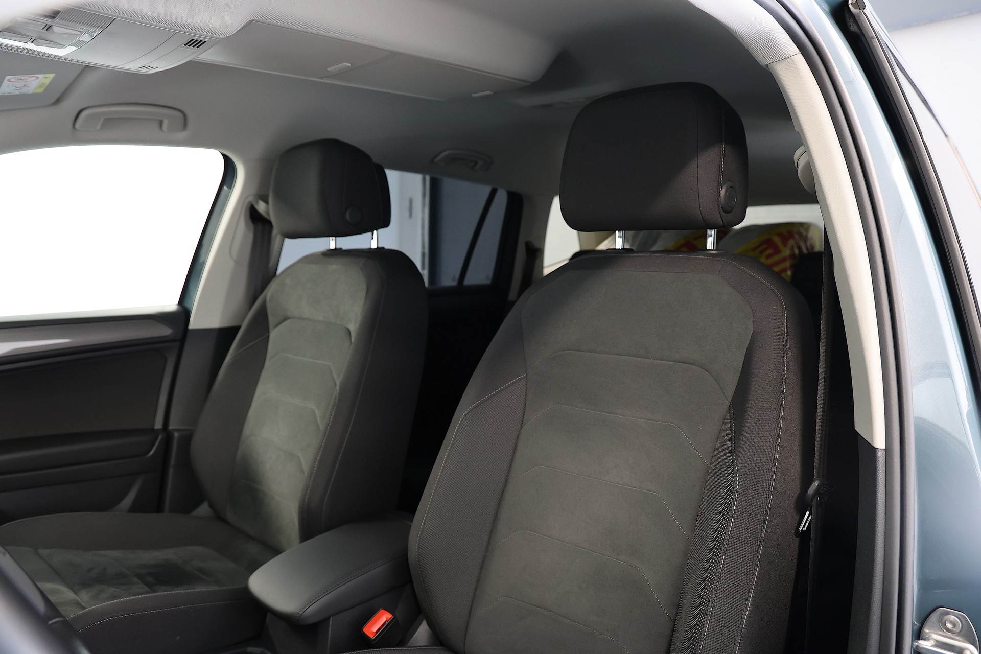 VW Tiguan Allspace 2.0TSI Life 4Motion DSG-image-6