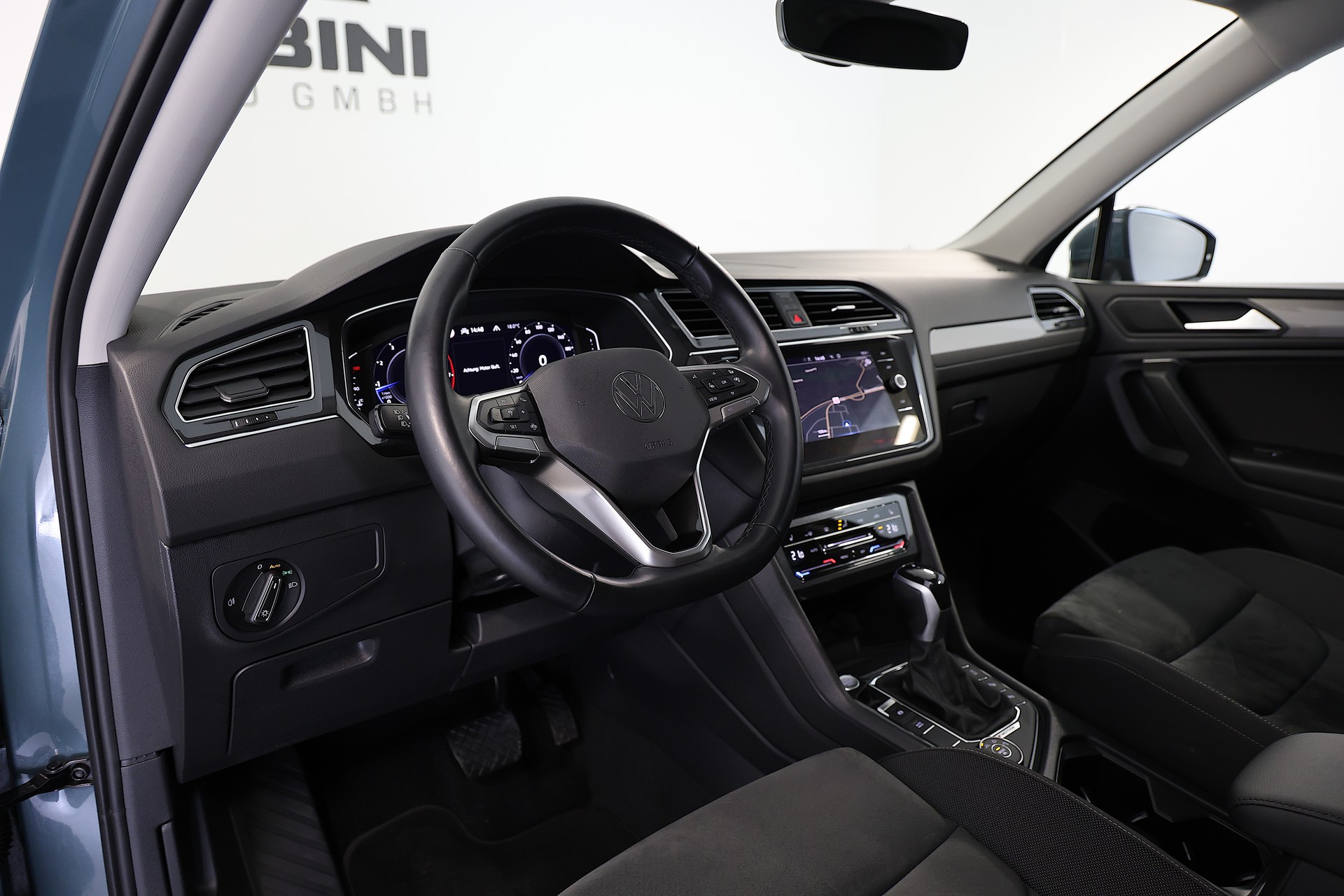 VW Tiguan Allspace 2.0TSI Life 4Motion DSG-image-7
