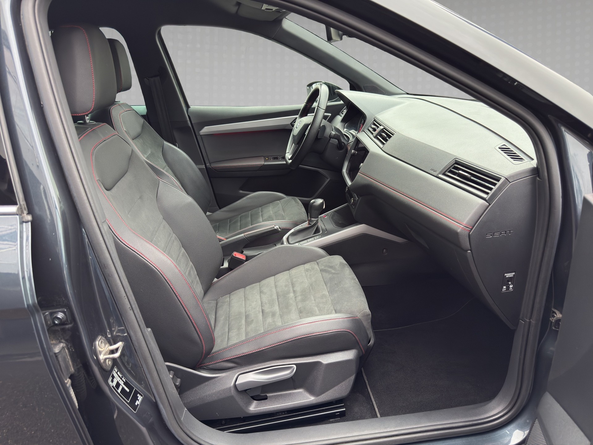 SEAT Arona 1.0 TSI Eco DSG FR-image-17