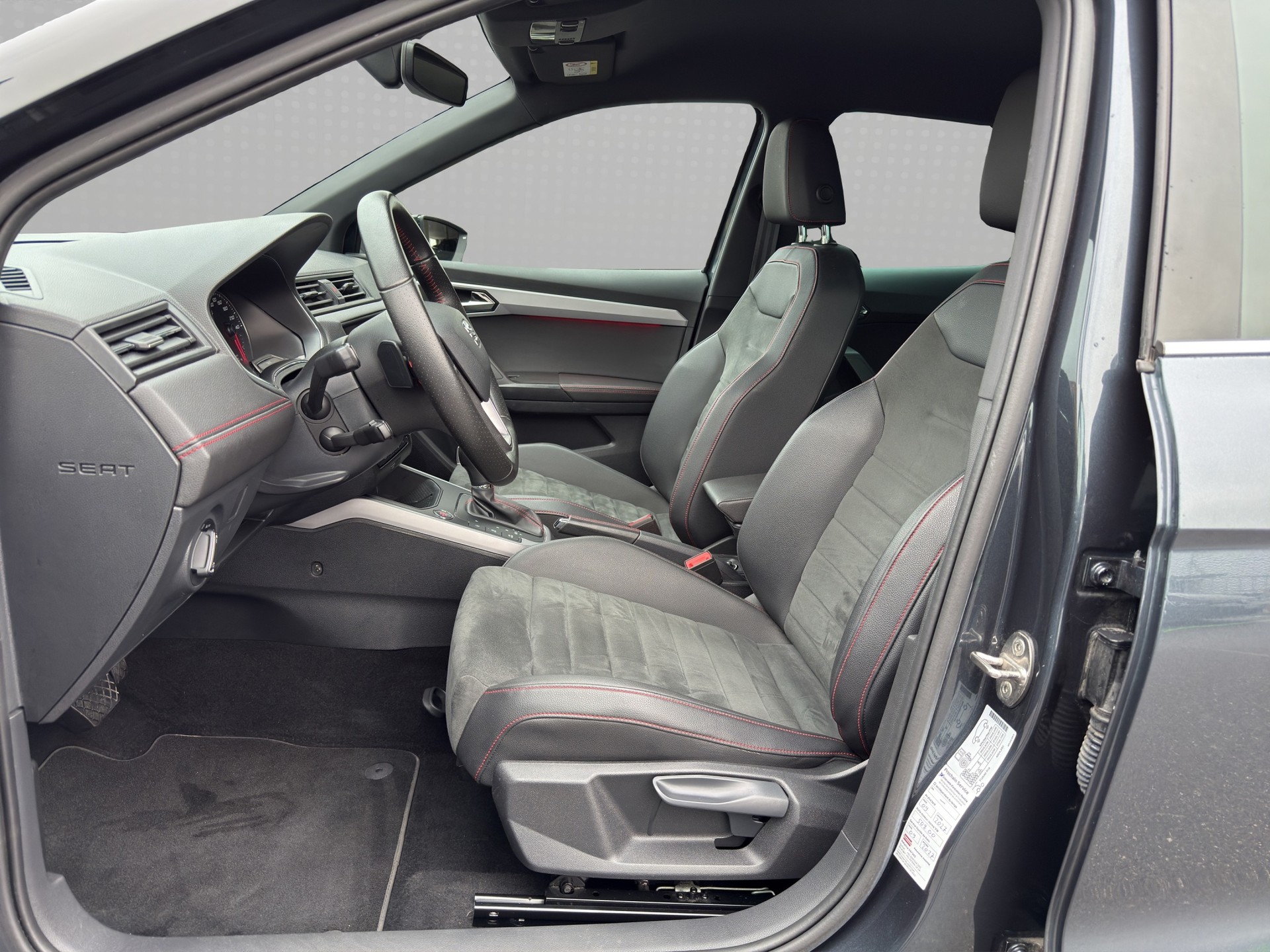 SEAT Arona 1.0 TSI Eco DSG FR-image-8