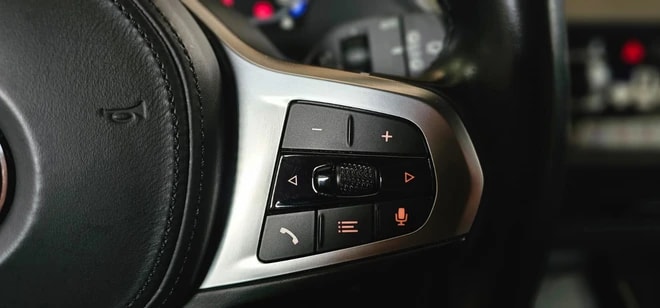 BMW 118d Steptronic M Sport-image-12