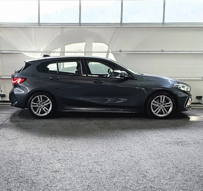 BMW 118d Steptronic M Sport-image-5