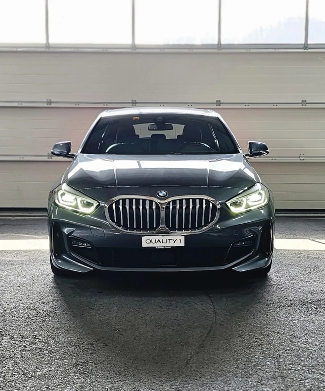 BMW 118d Steptronic M Sport-image-7