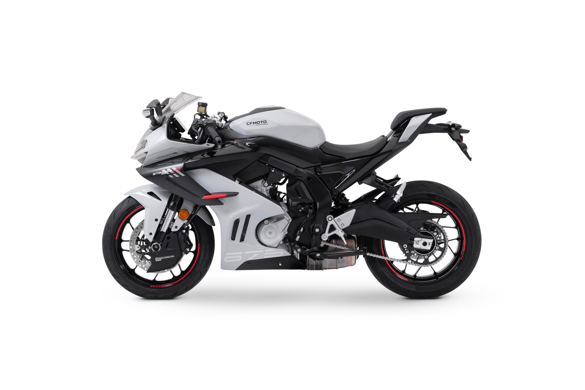 CF MOTO 675SR-R-showroom-element-1