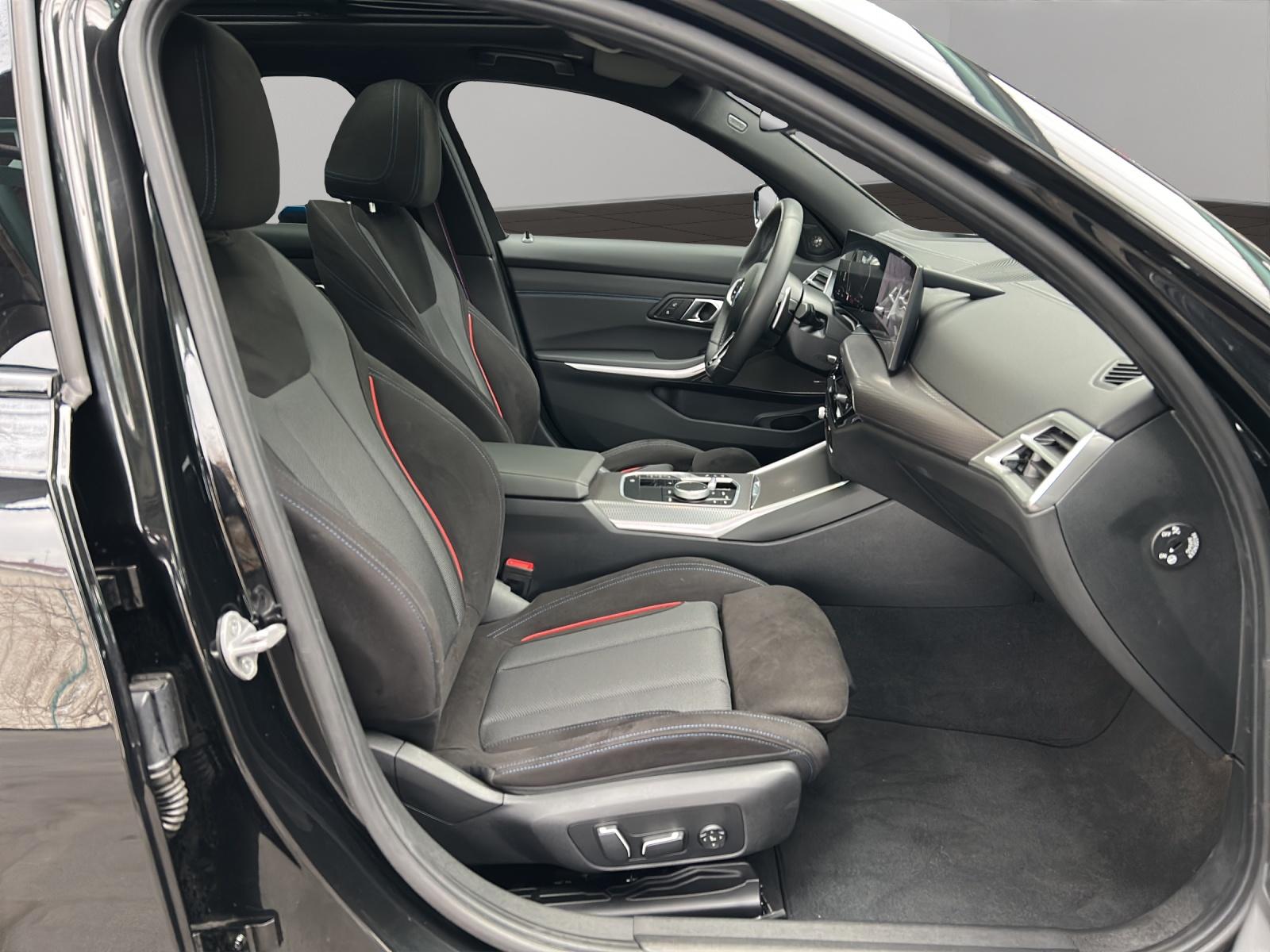 BMW 320d xDrive Touring-image-10