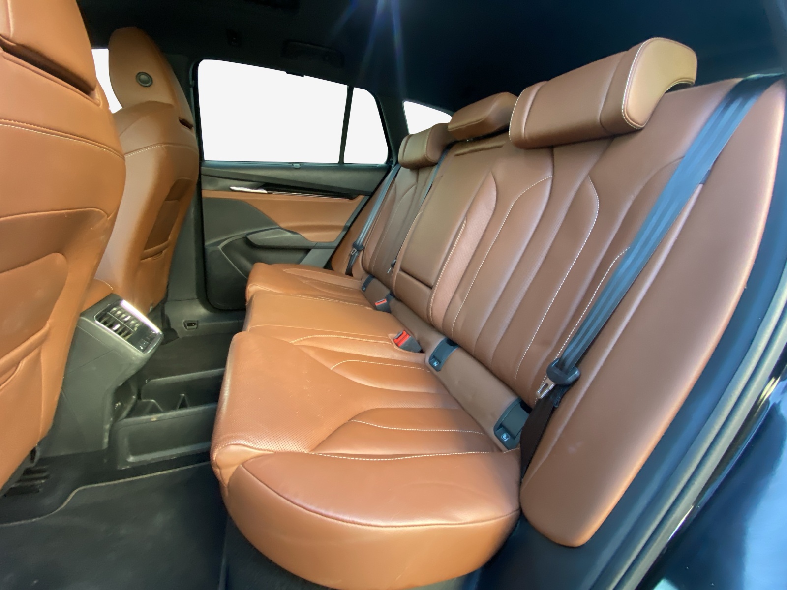 SKODA Enyaq iV 80x Founders Edition-image-12