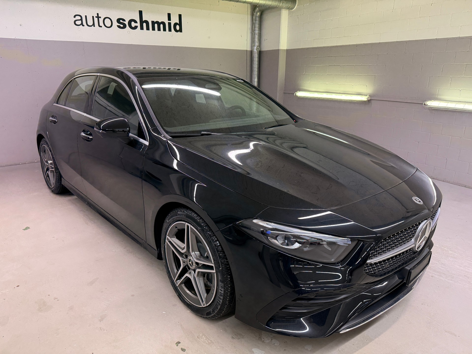 MERCEDES-BENZ A 250 4MATIC Kompaktlimousine-image-1