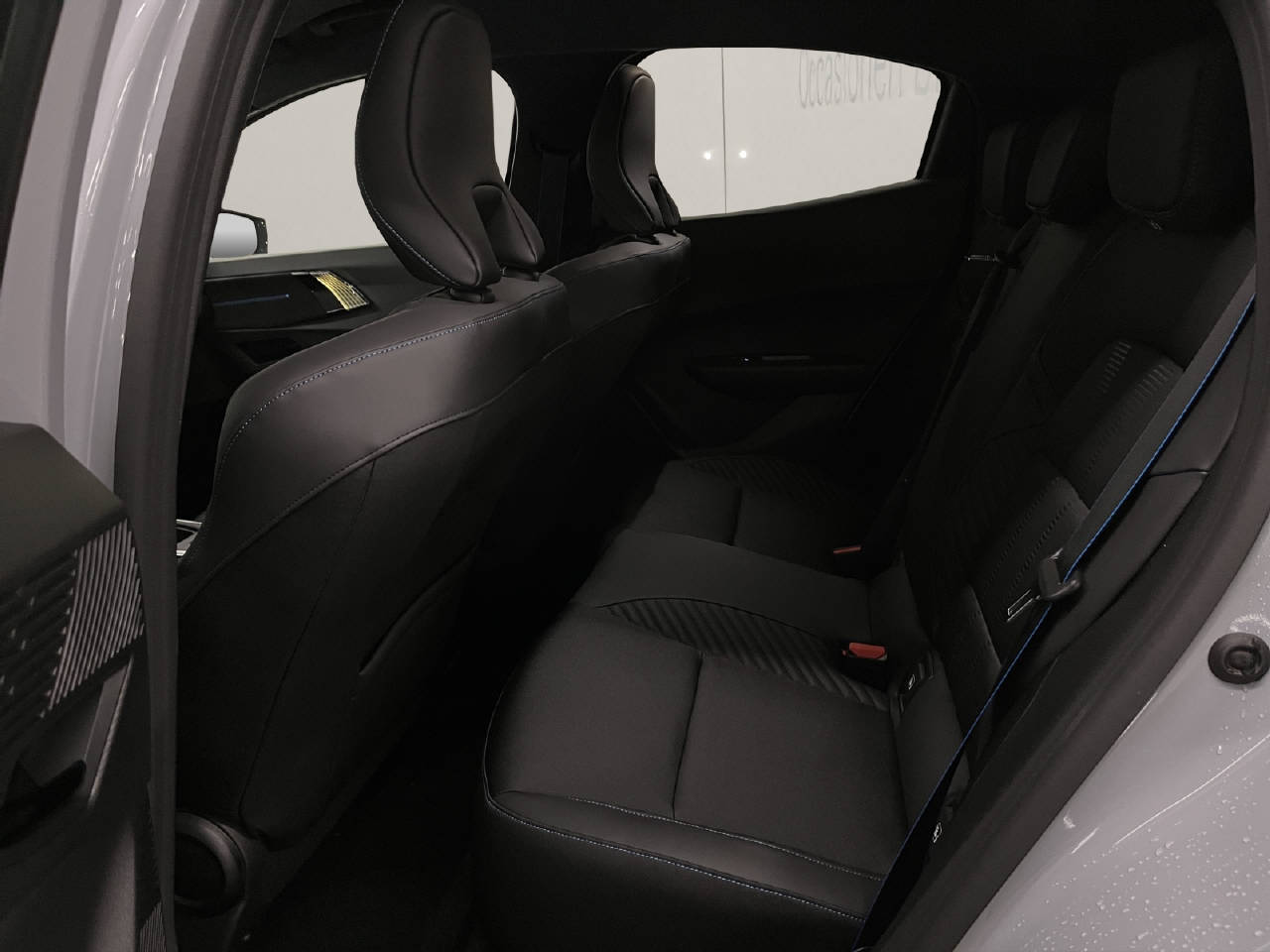 RENAULT Clio 1.8 E-Tech esprit Alpine-image-10