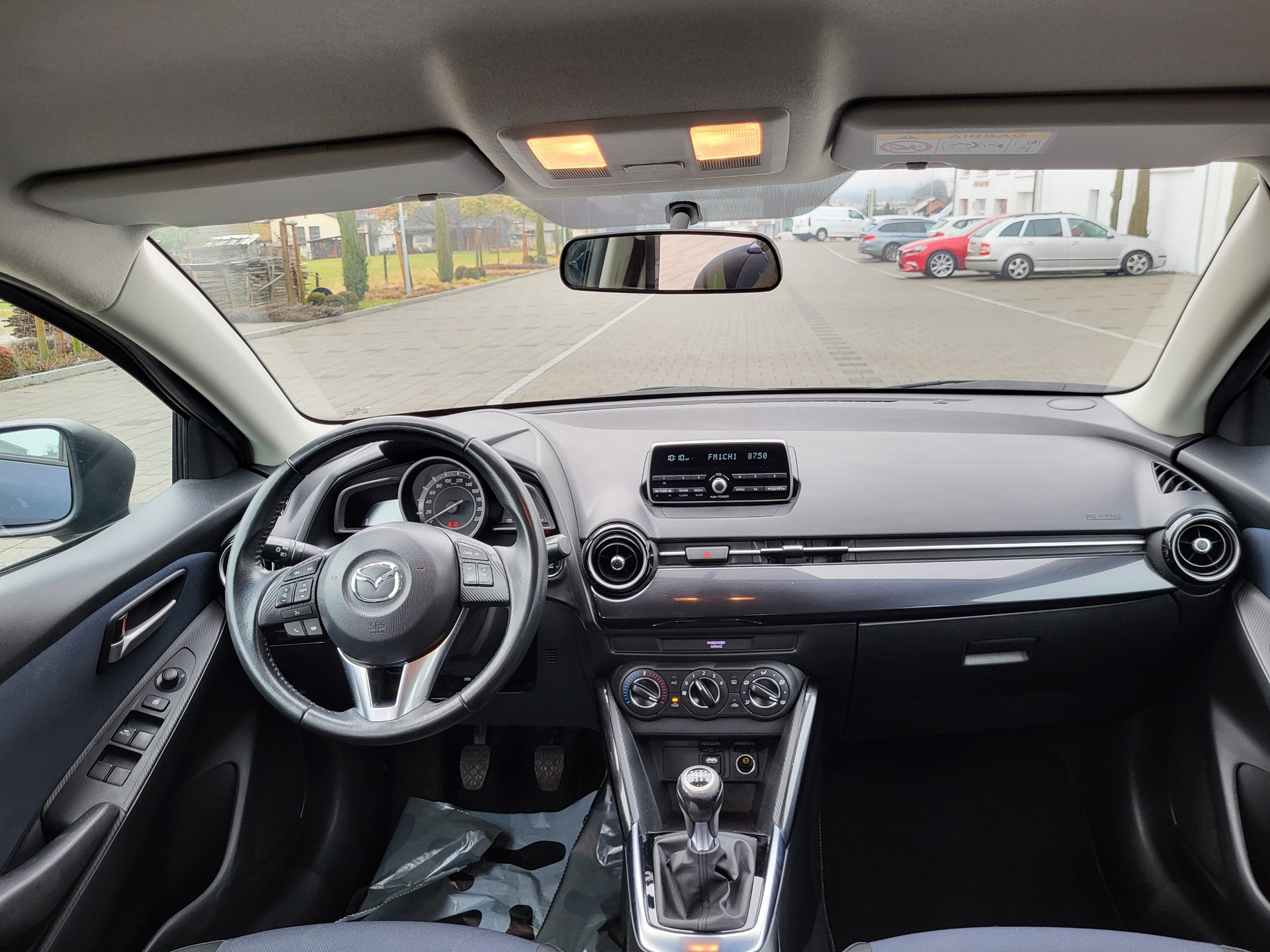 MAZDA 2 1.5i 16V Skyactiv-G Ambition-image-5