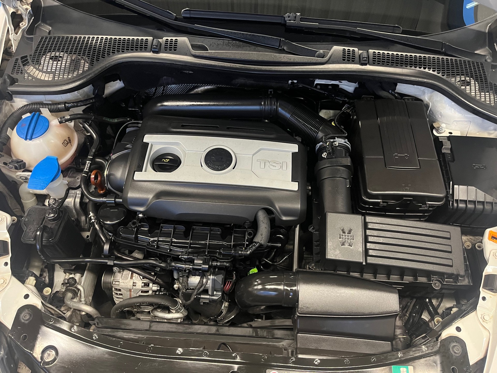 SKODA Octavia Combi 2.0 TSI RS DSG-image-11