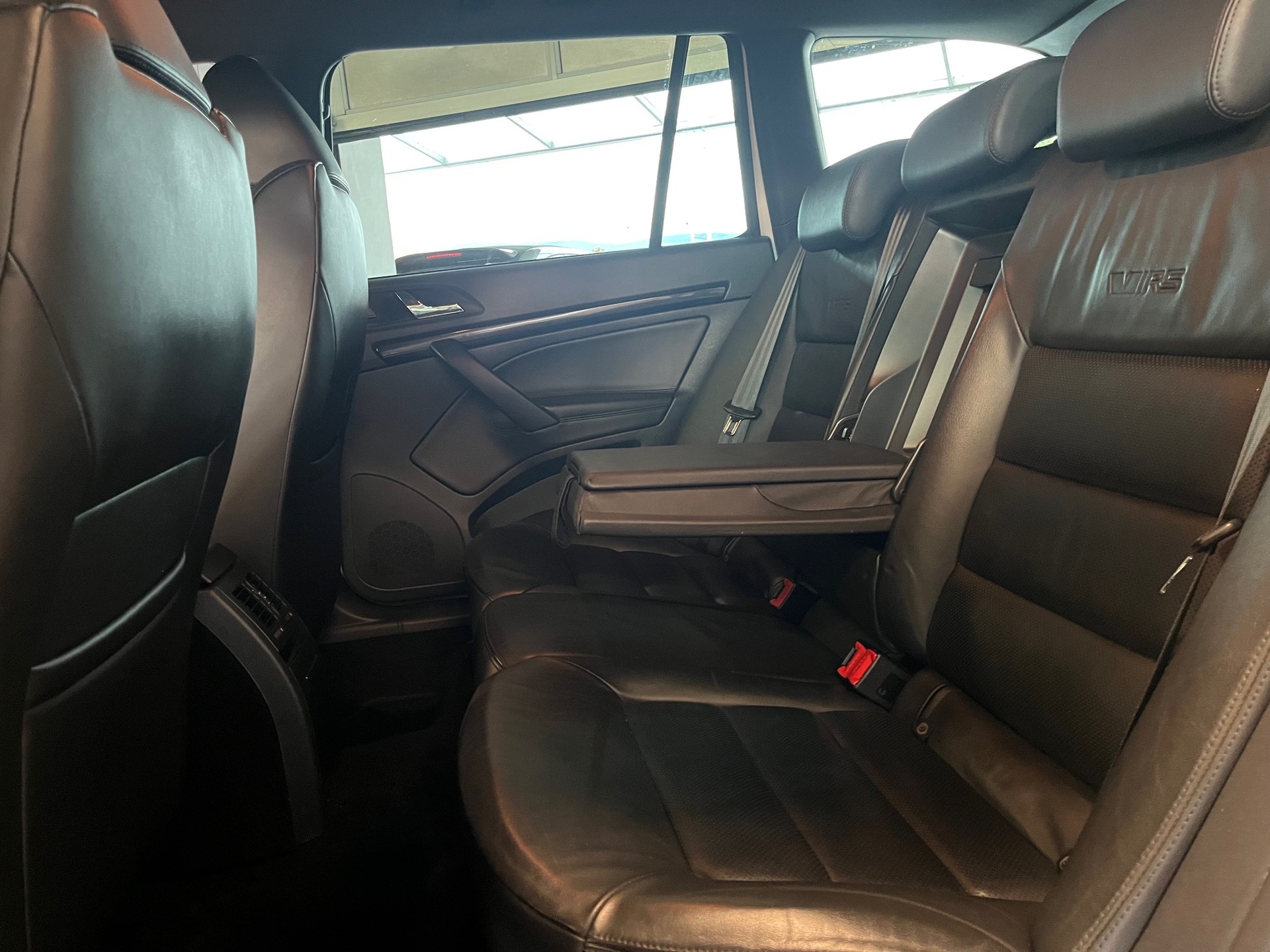 SKODA Octavia Combi 2.0 TSI RS DSG-image-10