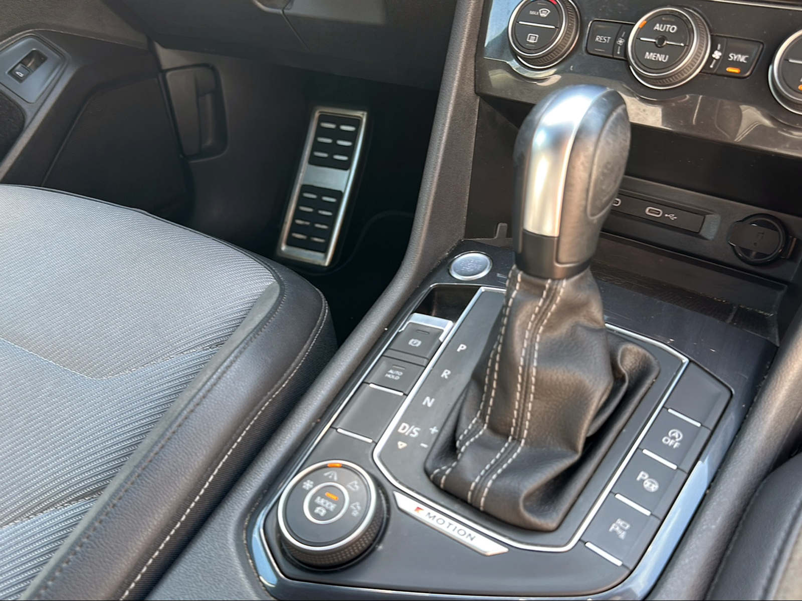VW Tiguan Allspace 2.0 TDI SCR Highline 4MotionDSG-image-14