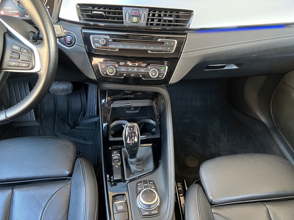 BMW X2 sDrive 18i-image-13
