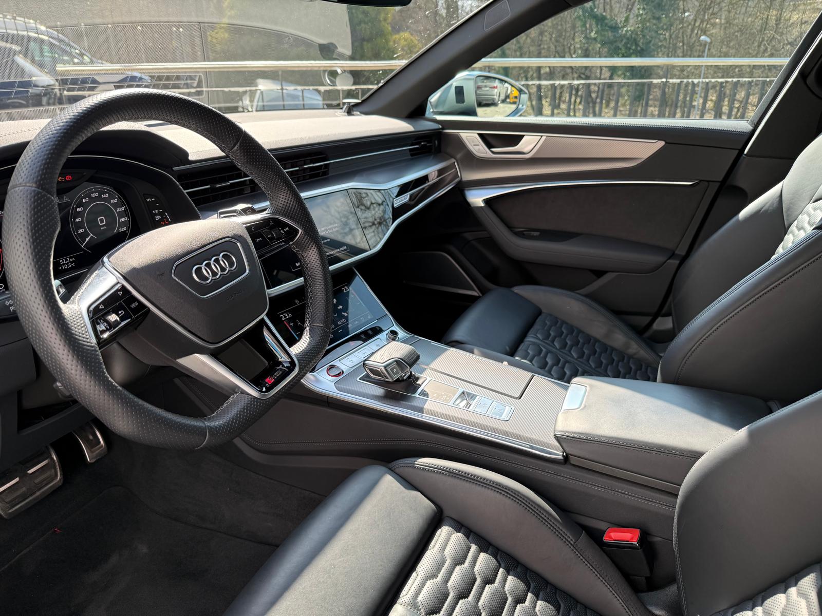 AUDI RS6 Avant 4.0 TFSI V8 quattro-image-10