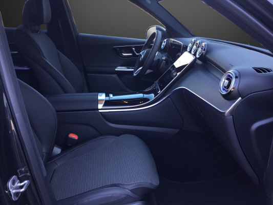 MERCEDES-BENZ GLC 200 4Matic 9G-Tronic-image-8