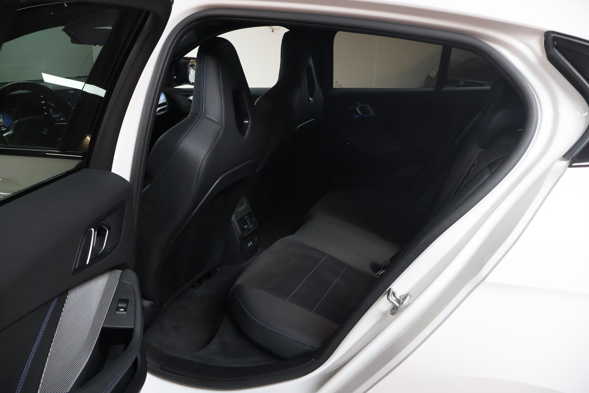 BMW M135 xDrive M Sport Pro-image-17