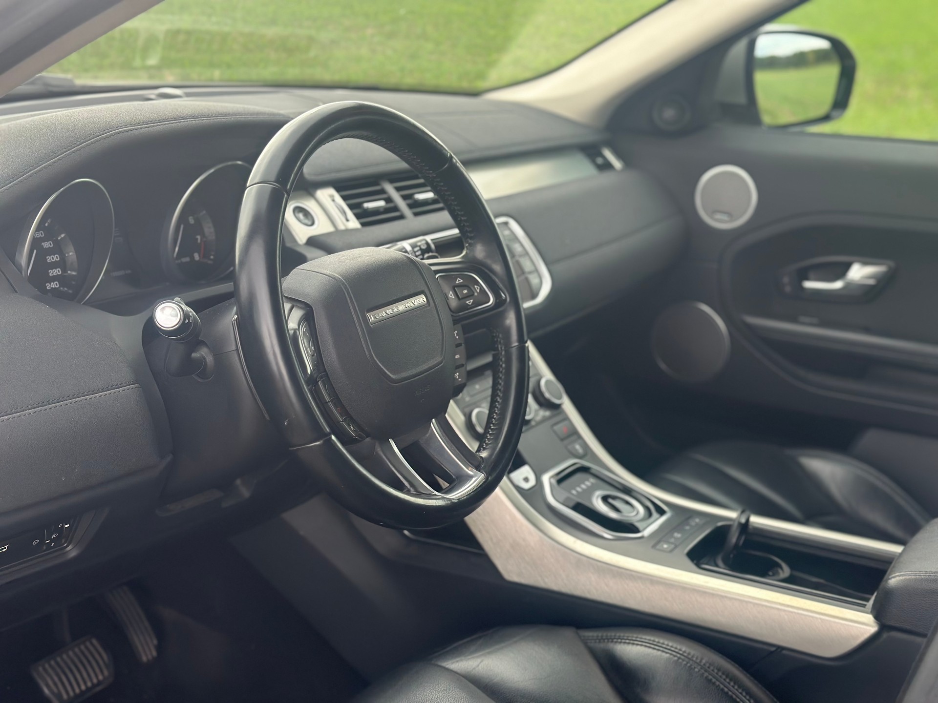 LAND ROVER Range Rover Evoque 2.0 Si4 Prestige AT6-image-15