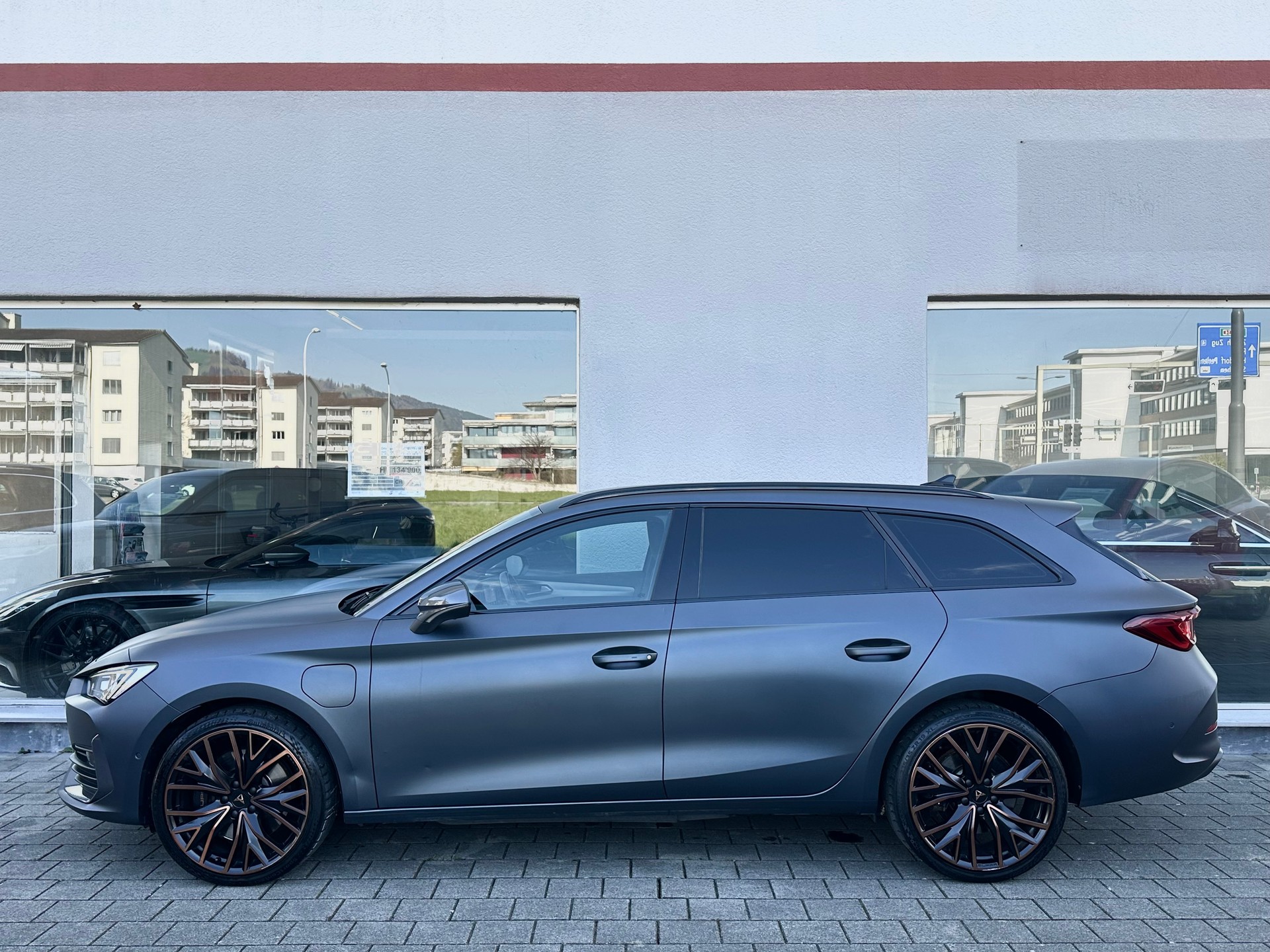 CUPRA LEON ST 1.4 e-HYBRID pHEV DSG-showroom-element-2