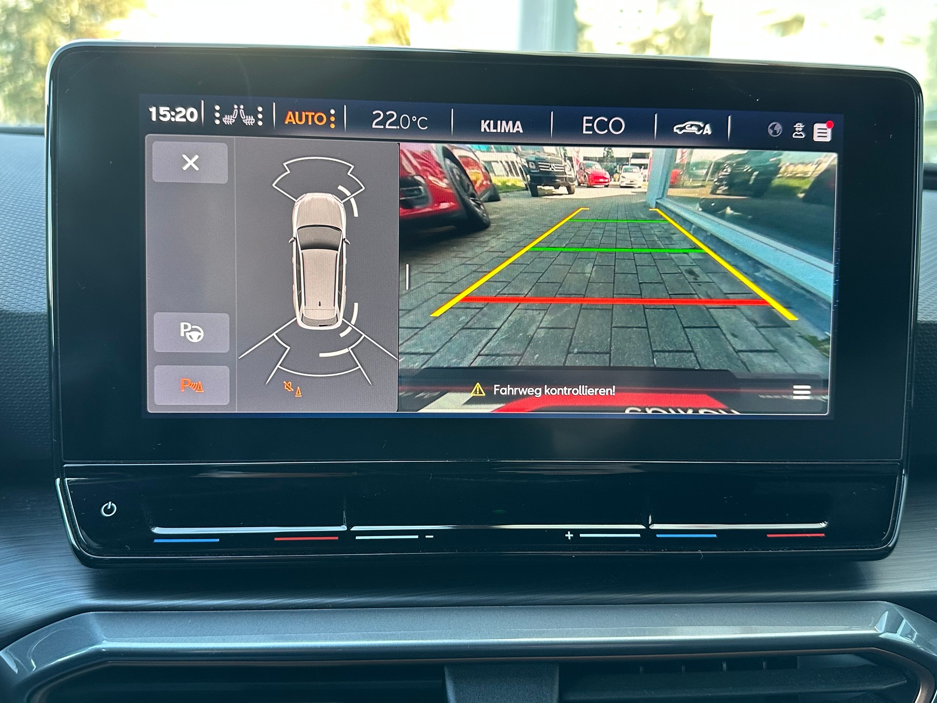 CUPRA LEON ST 1.4 e-HYBRID pHEV DSG-image-12