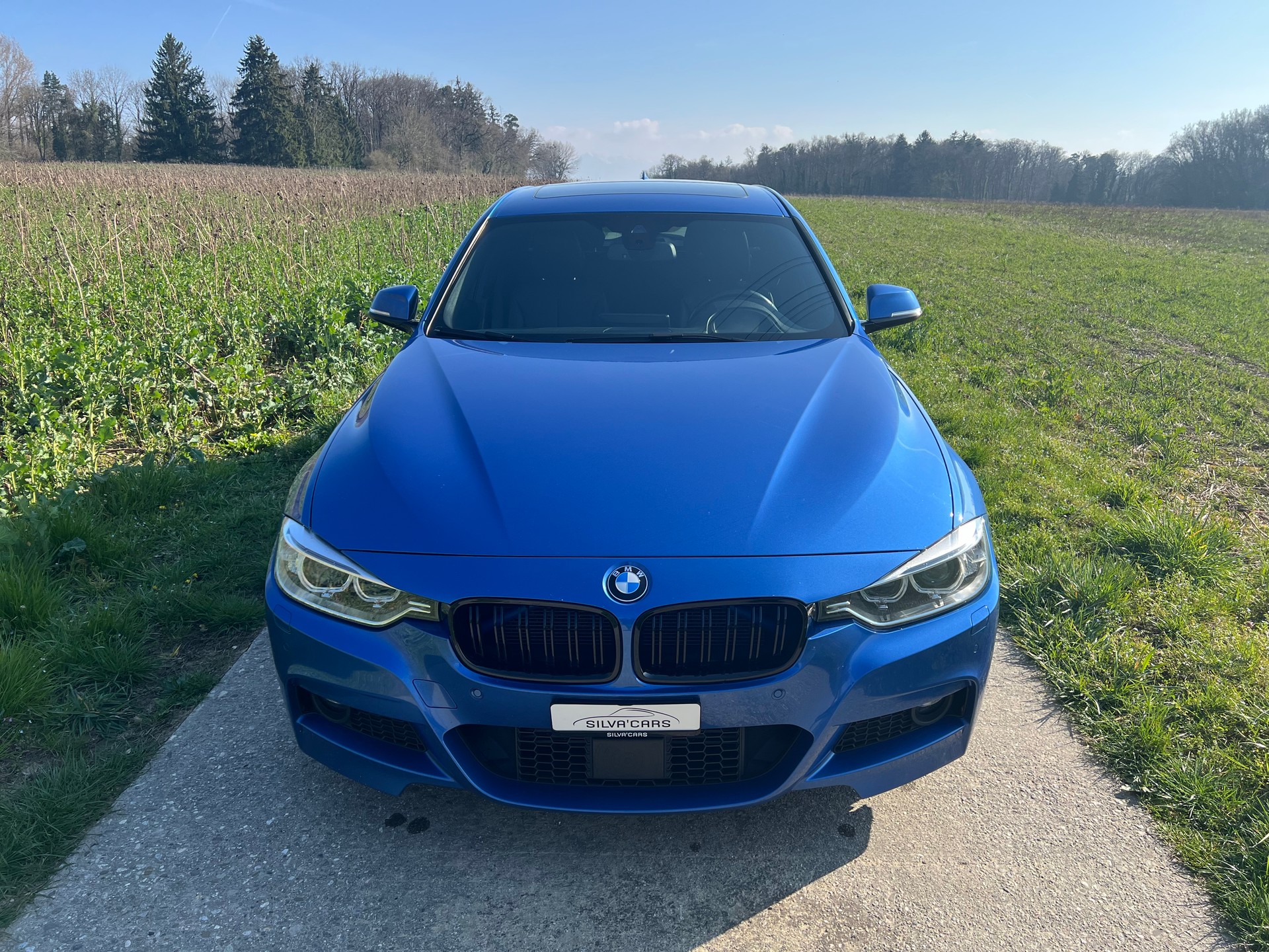 BMW 330d Touring M-Line Steptronic-image-1