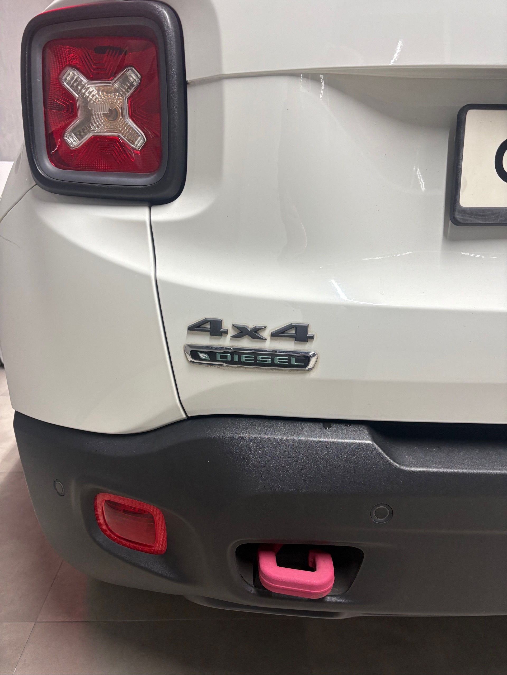 JEEP Renegade 2.0 CRD Trailhawk AWD + Low Range 9ATX-image-5