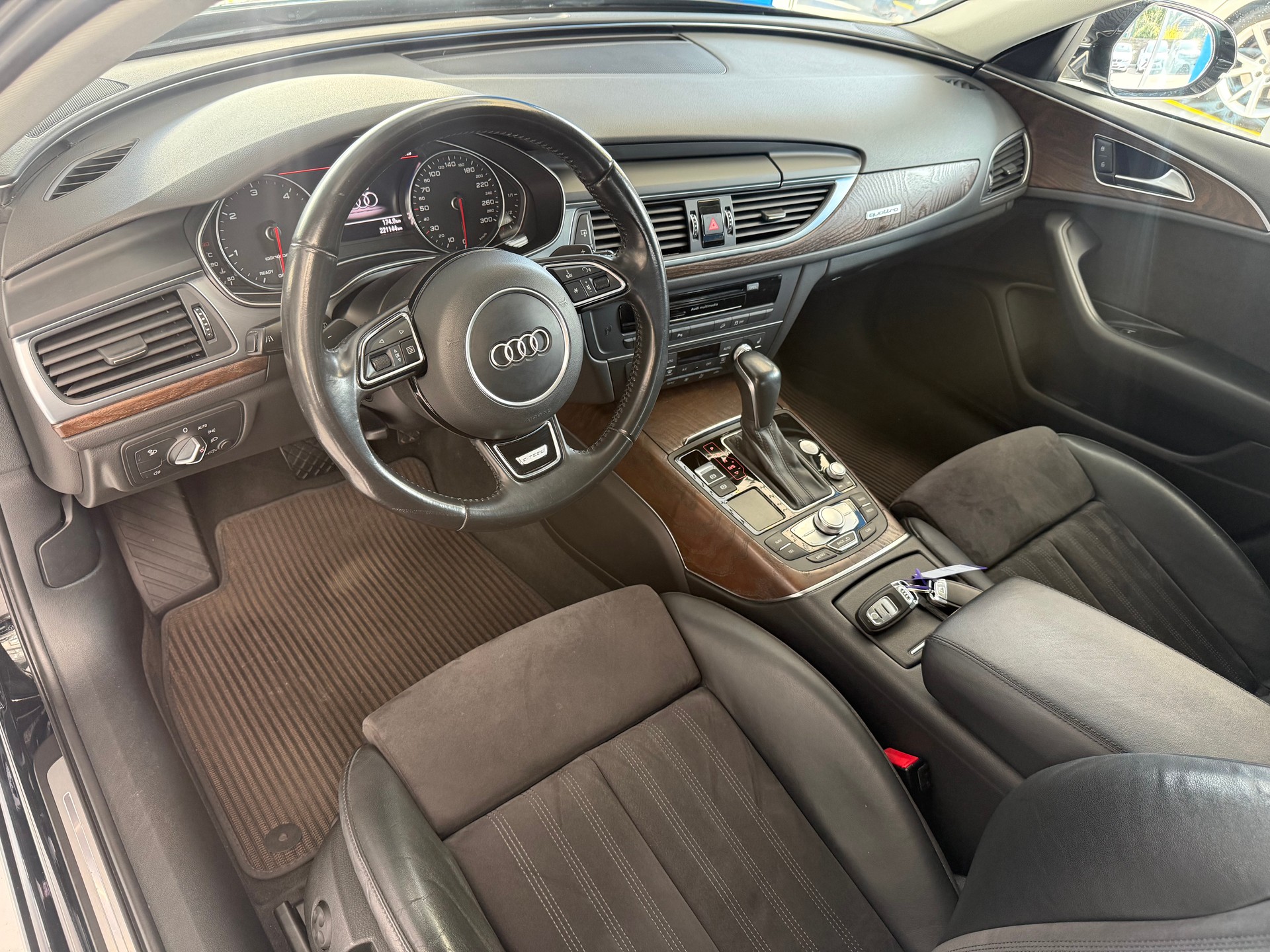 AUDI A6 allroad 3.0 TDI V6 quattro S-tronic-image-9