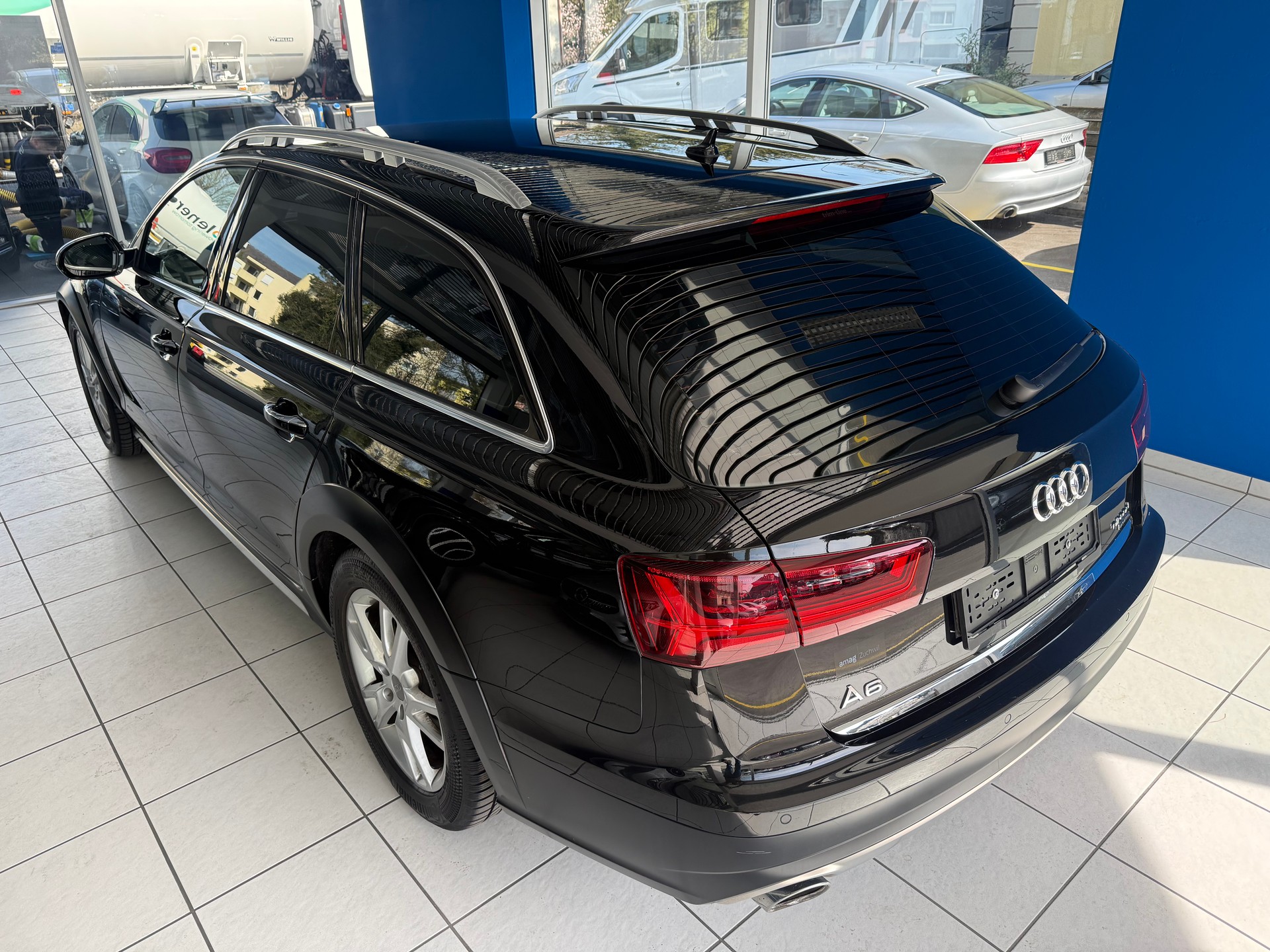 AUDI A6 allroad 3.0 TDI V6 quattro S-tronic-image-4